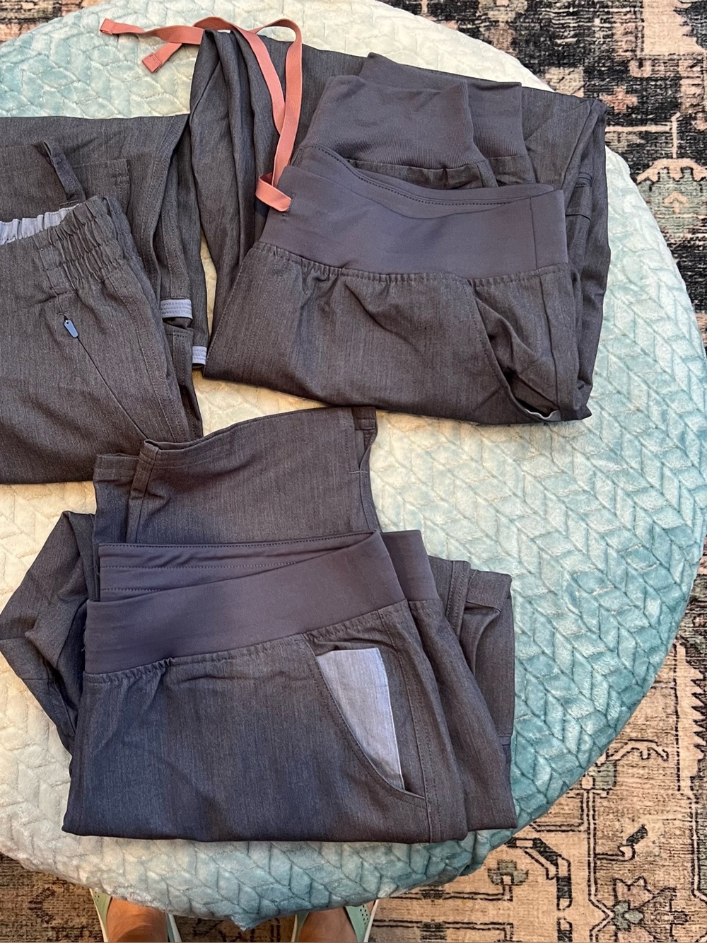 Figs 3 pair pant bundle
